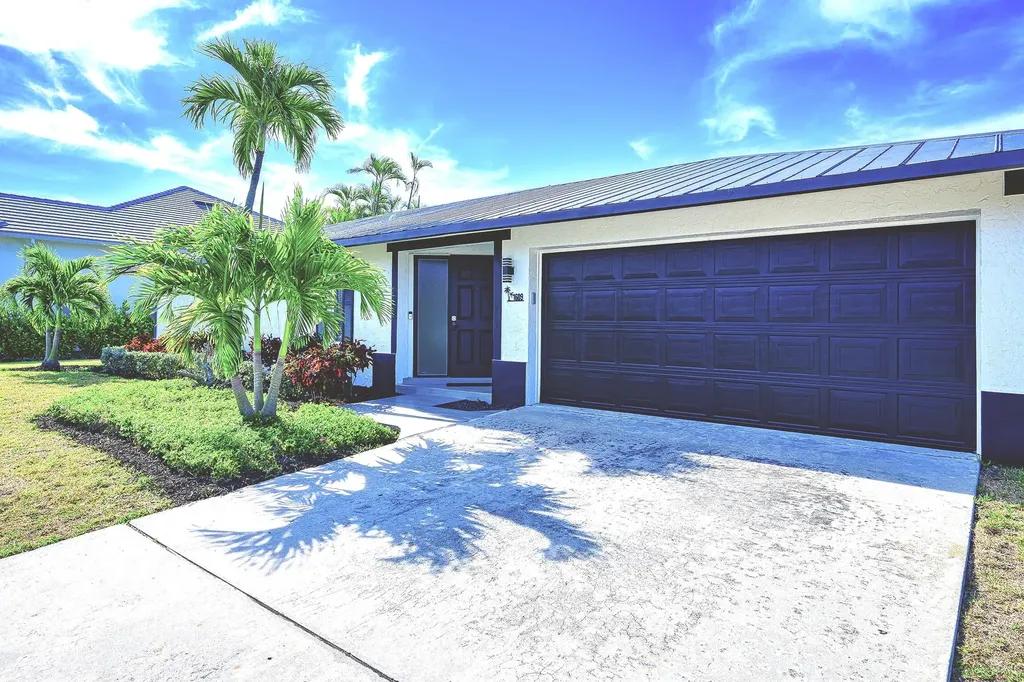1609 Barbarosa Court Marco Island FL 34145