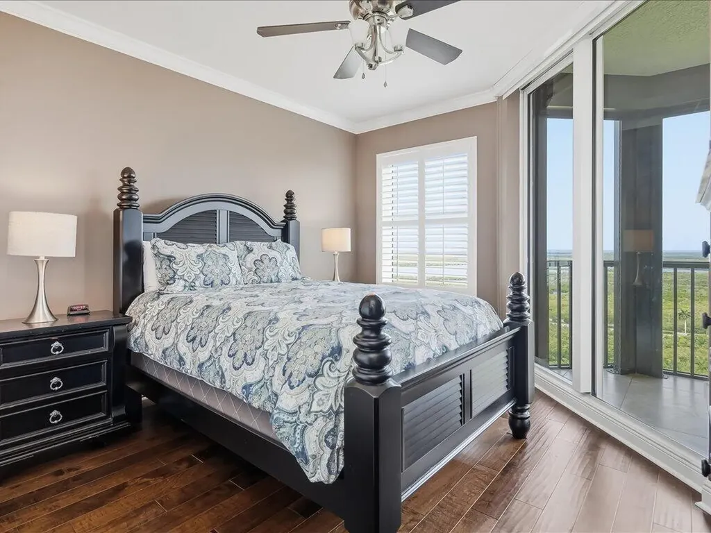 1065 Borghese Lane Naples FL 34114