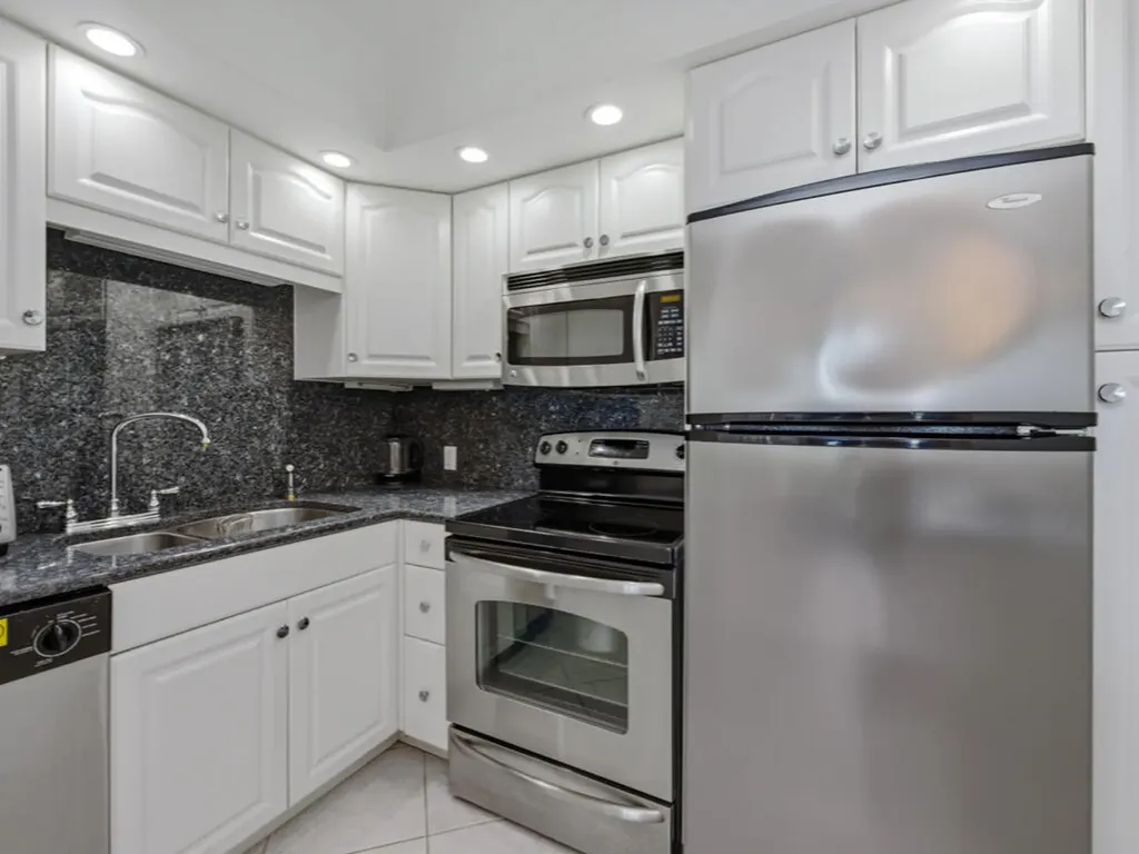 180 Seaview Court Marco Island FL 34145