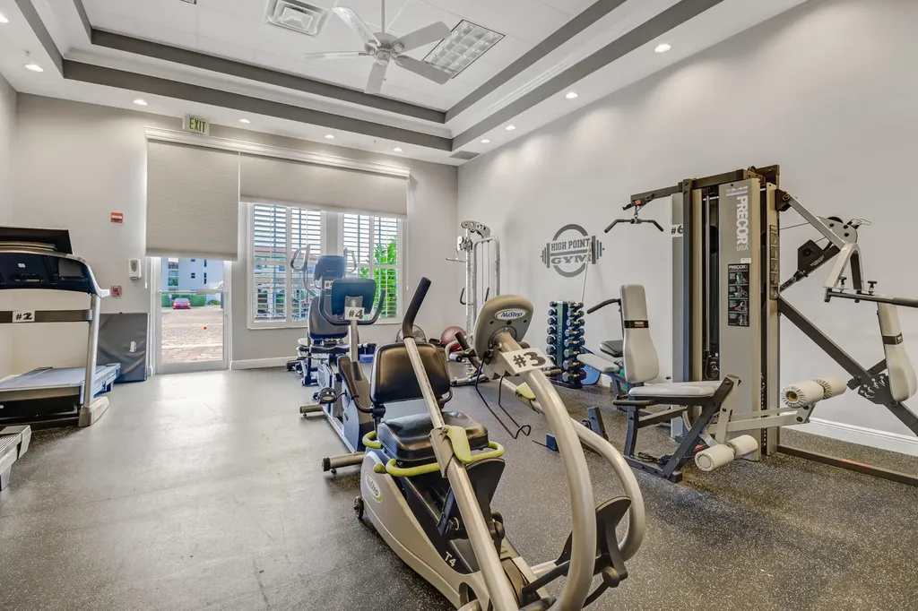 49 High Point Circle S Naples FL 34103