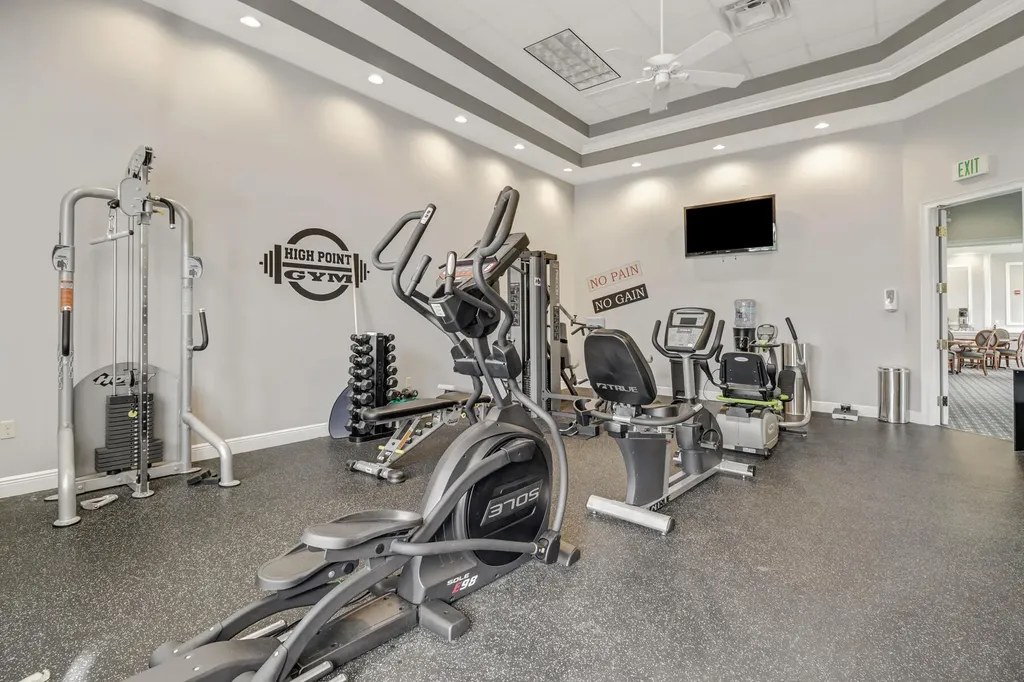 49 High Point Circle S Naples FL 34103