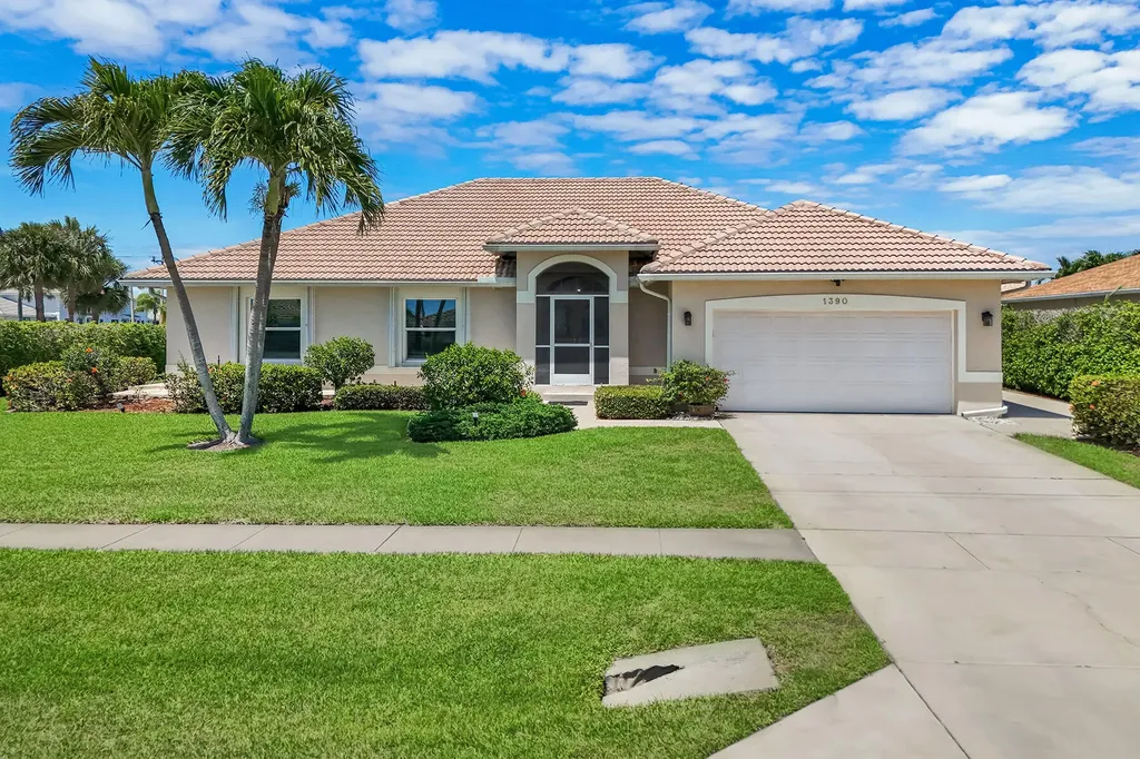 1390 Wayne Avenue Marco Island FL 34145