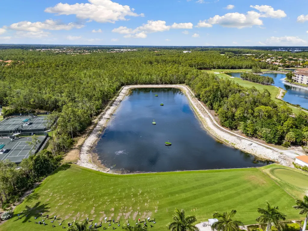 8400 Naples Heritage Drive Naples FL 34112