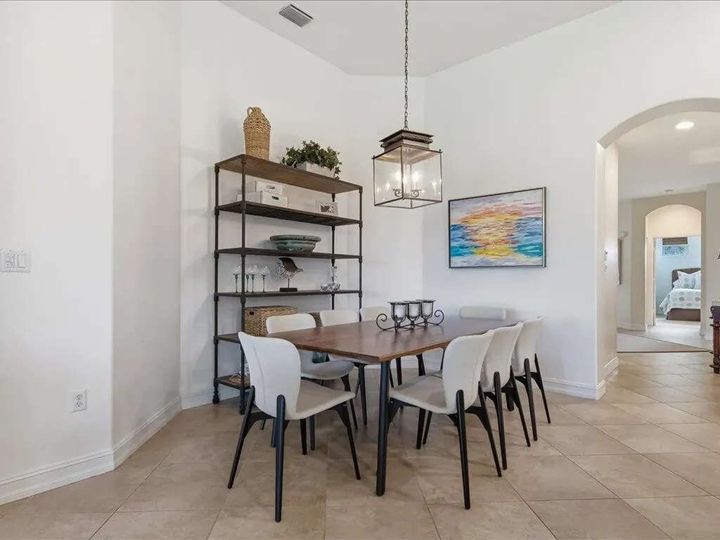 1259 Rialto Way Naples FL 34114