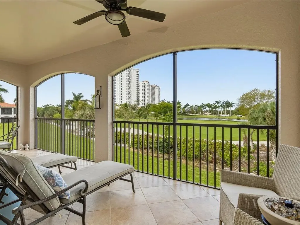 1259 Rialto Way Naples FL 34114