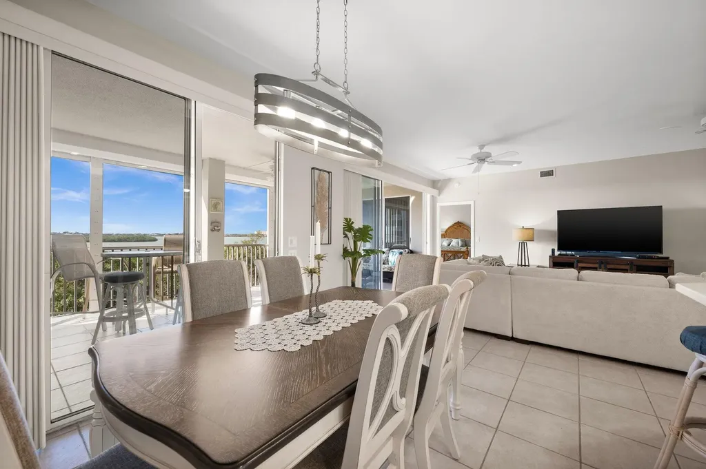 201 Vintage Bay Drive Marco Island FL 34145
