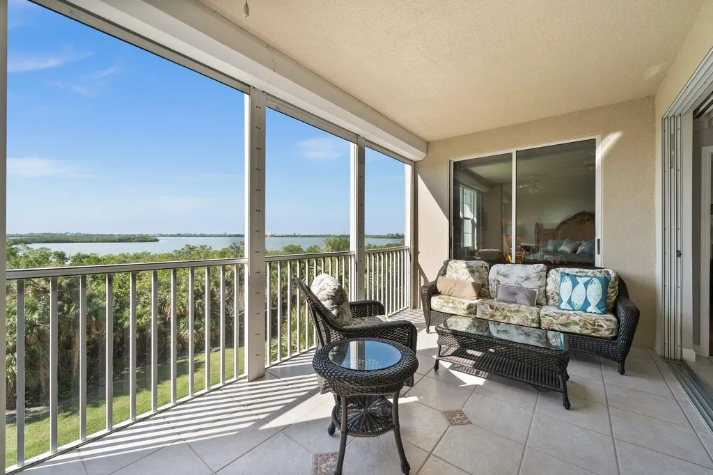 201 Vintage Bay Drive Marco Island FL 34145