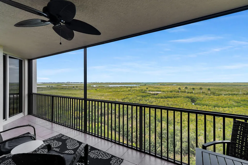 1065 Borghese Naples FL 34114