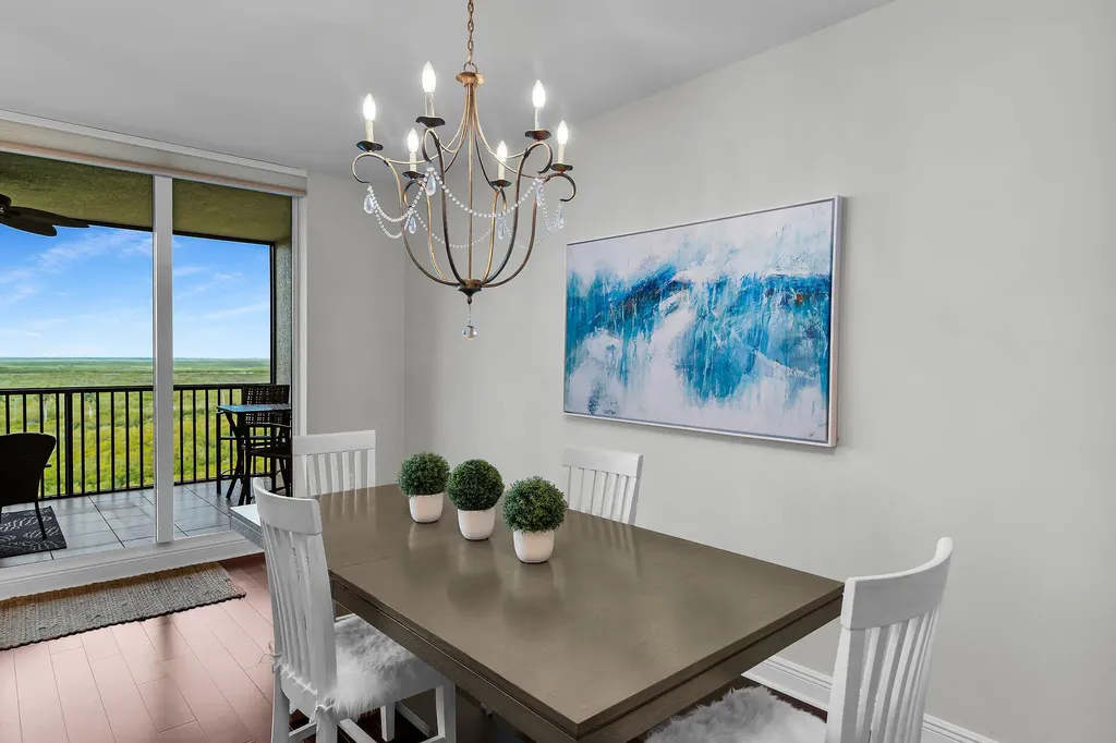 1065 Borghese Naples FL 34114
