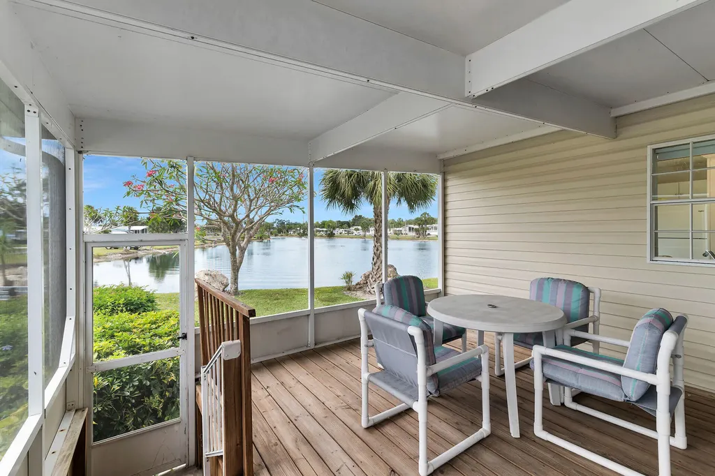 33 Monaco Terrace Naples FL 34112