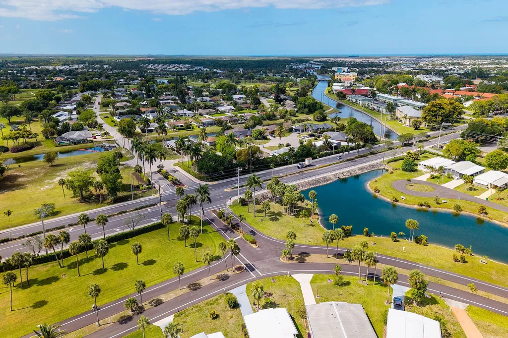 33 Monaco Terrace Naples FL 34112