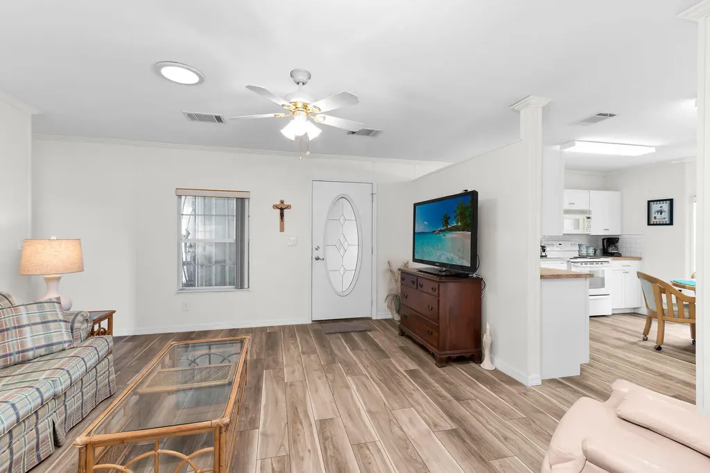 33 Monaco Terrace Naples FL 34112