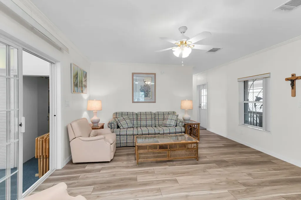 33 Monaco Terrace Naples FL 34112