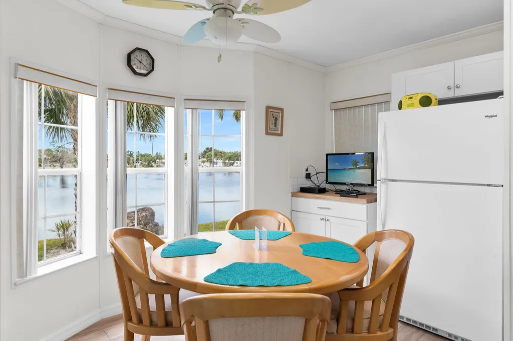 33 Monaco Terrace Naples FL 34112