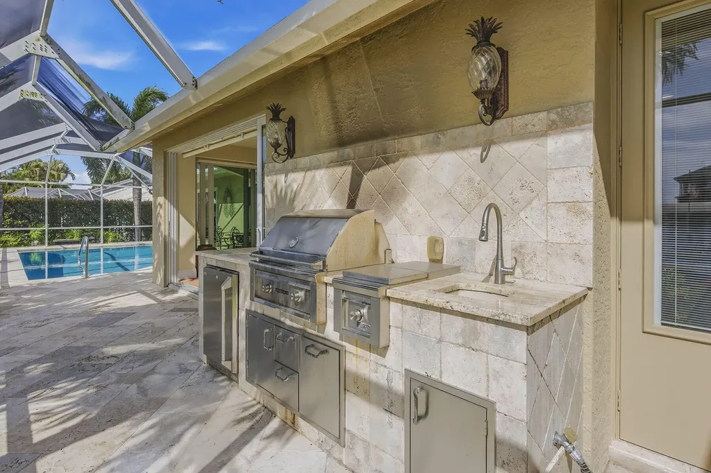 1741 Wavecrest Court Marco Island FL 34145