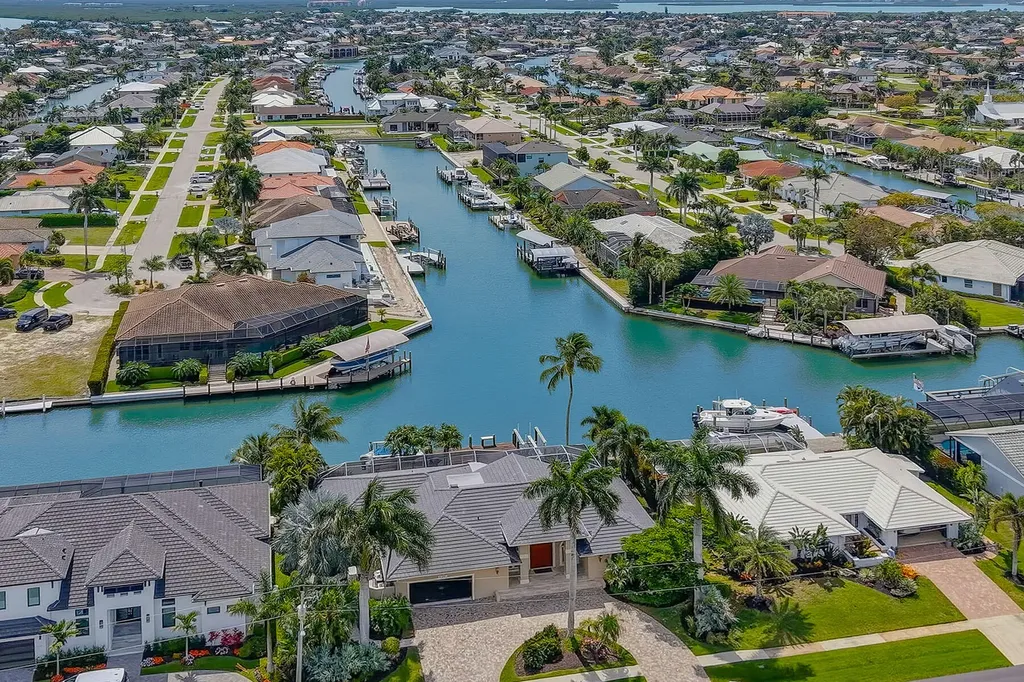 1741 Wavecrest Court Marco Island FL 34145