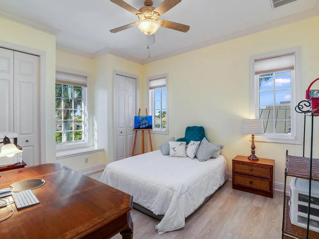 167 San Salvador Street Naples FL 34113
