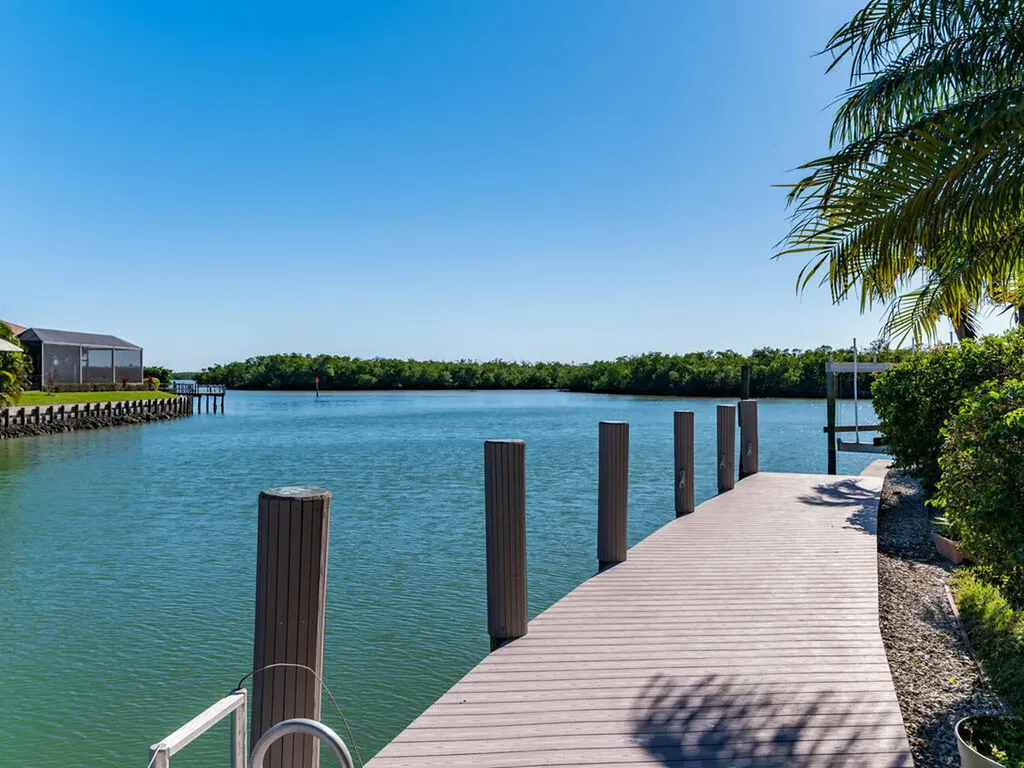 167 San Salvador Street Naples FL 34113