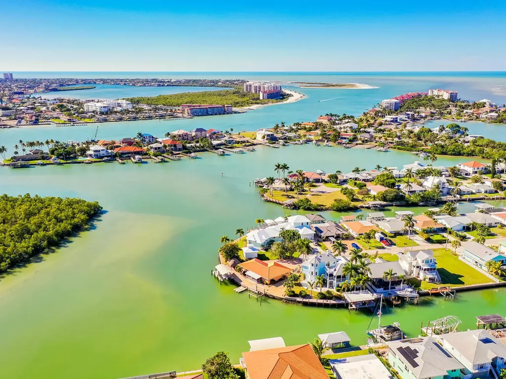 167 San Salvador Street Naples FL 34113