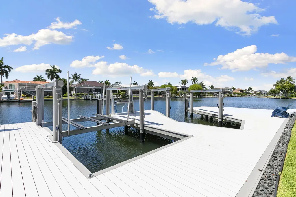 1722 N Bahama Avenue Marco Island FL 34145