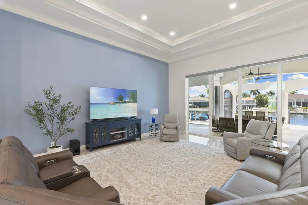 1722 N Bahama Avenue Marco Island FL 34145