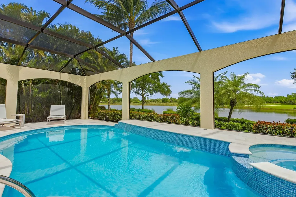 3365 Runaway Lane Naples FL 34114