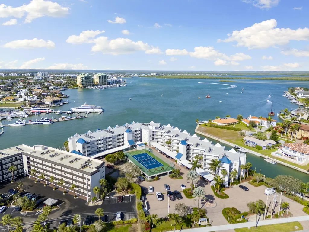 991 N Barfield Drive Marco Island FL 34145
