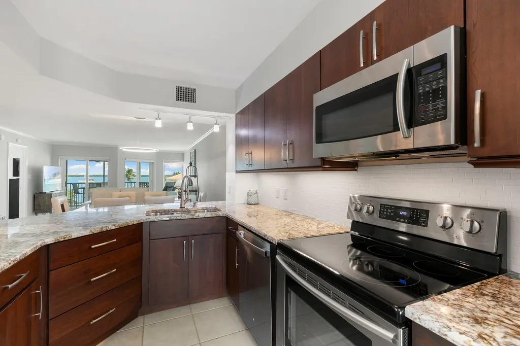 991 N Barfield Drive Marco Island FL 34145
