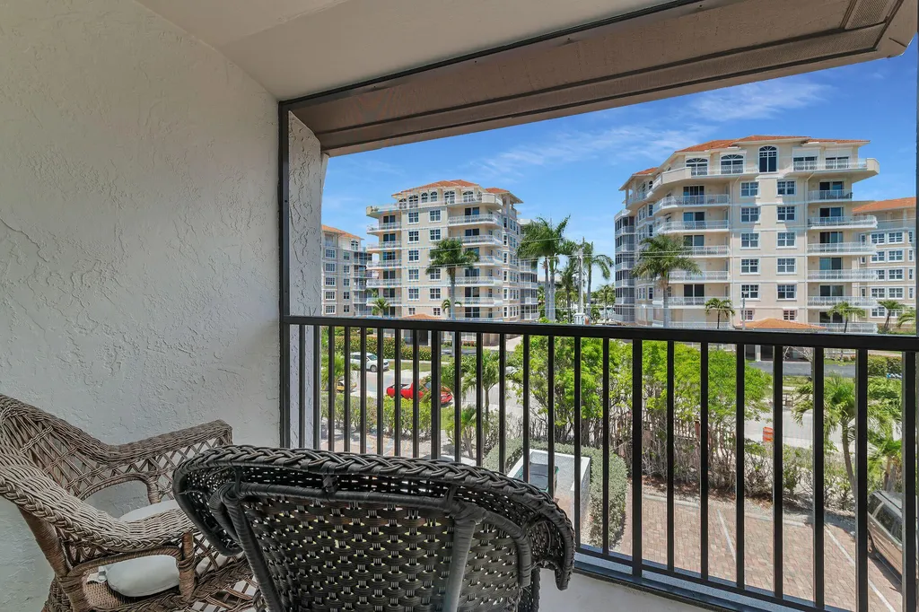 1130 Swallow Avenue Marco Island FL 34145
