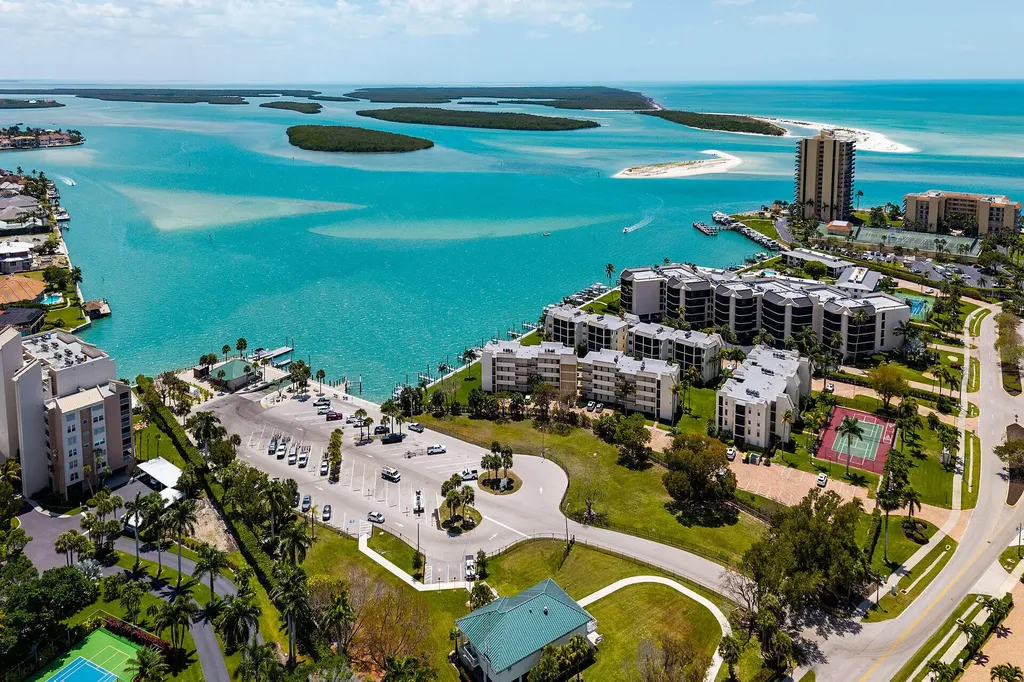 1130 Swallow Avenue Marco Island FL 34145