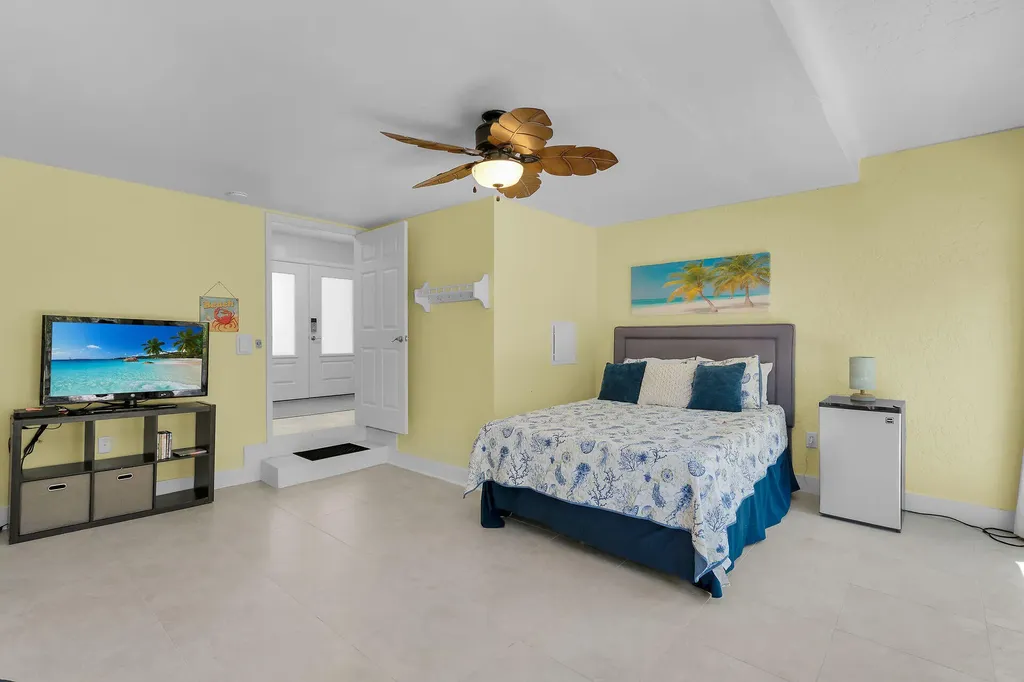 1130 Swallow Avenue Marco Island FL 34145