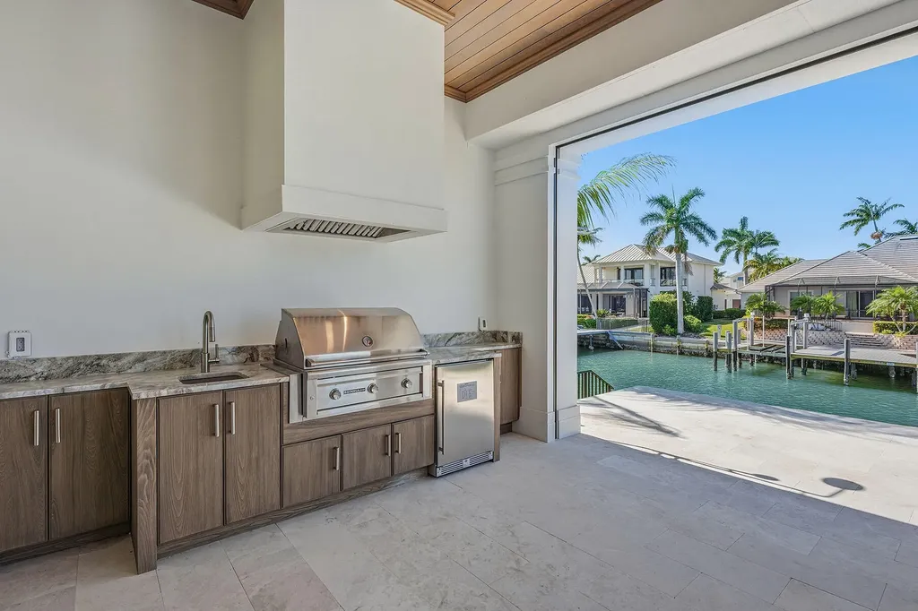 810 Elm Court Marco Island FL 34145