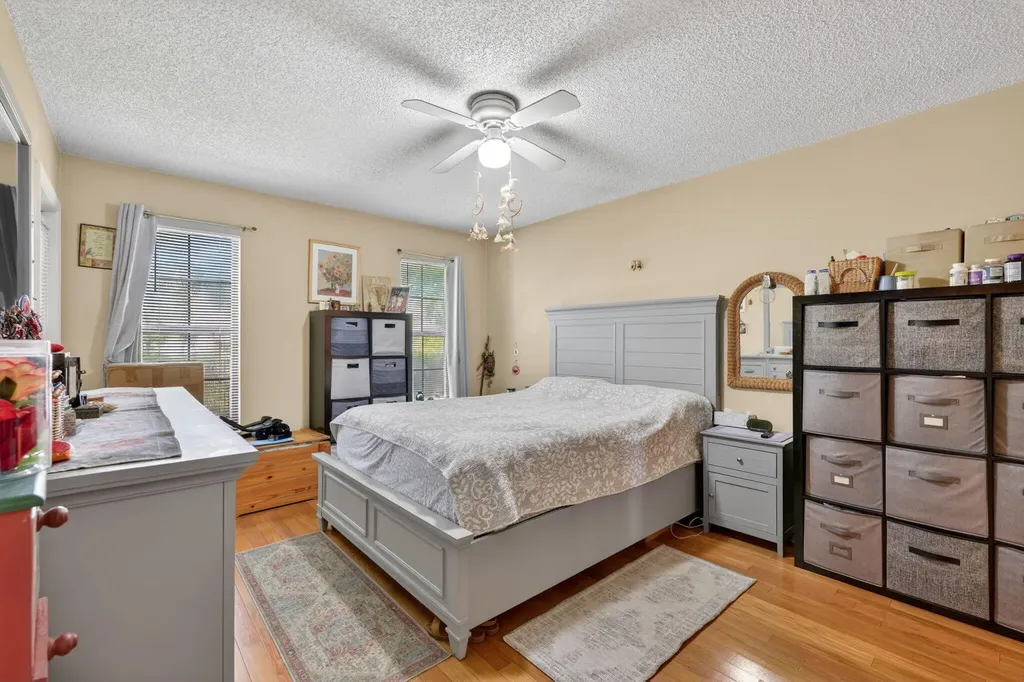 5232 Treetops Drive Naples FL 34113