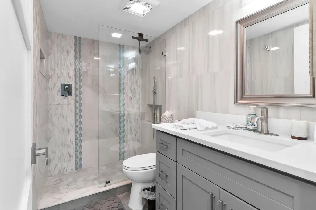 591 Seaview Court Marco Island FL 34145
