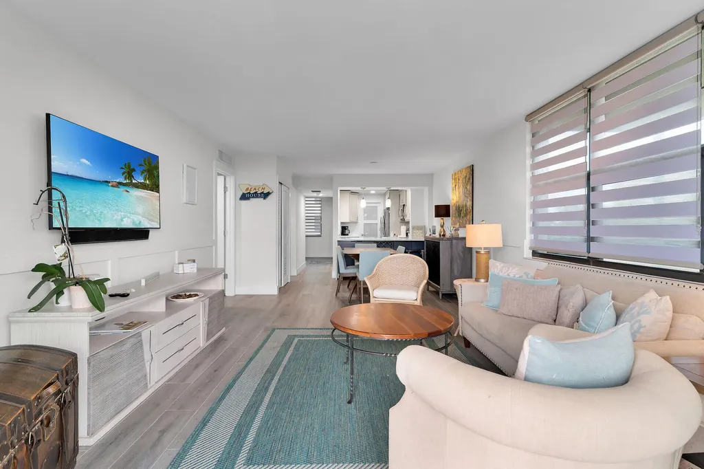 591 Seaview Court Marco Island FL 34145