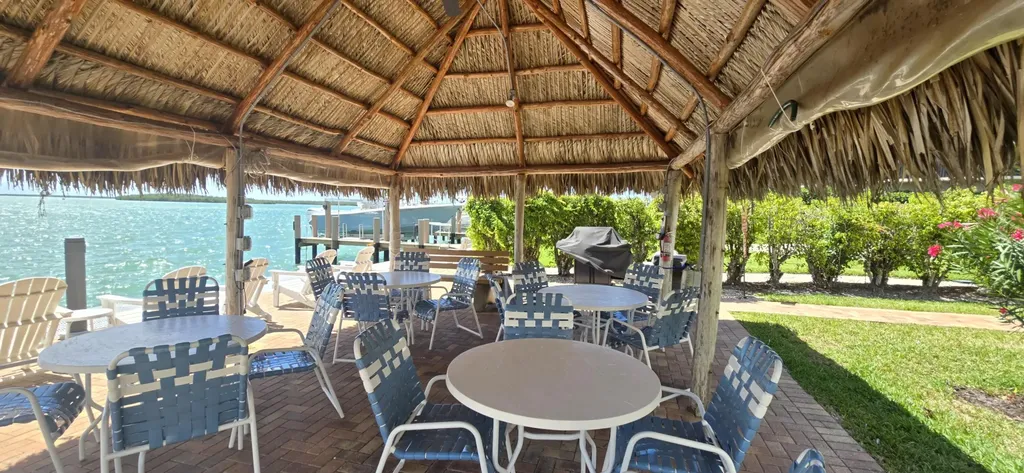 933 Collier Court Marco Island FL 34145