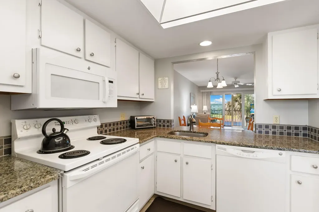 1024 Manatee Road Naples FL 34114