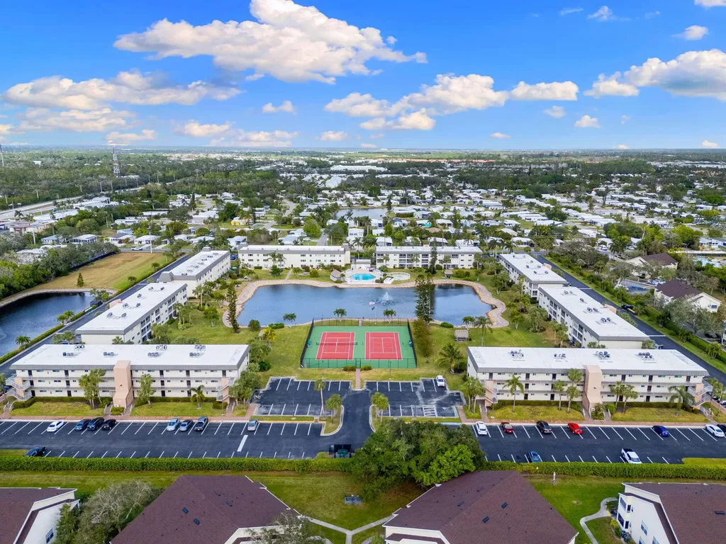 1024 Manatee Road Naples FL 34114