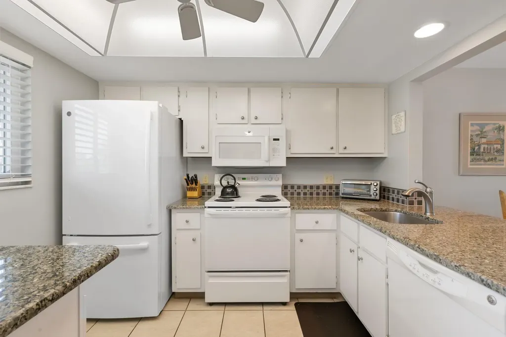 1024 Manatee Road Naples FL 34114