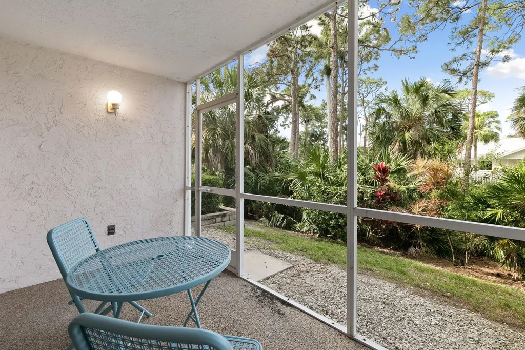 3072 Sandpiper Bay Circle Naples FL 34112