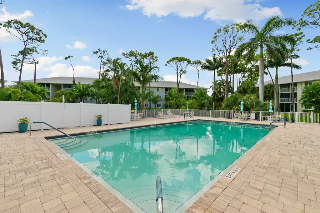 3072 Sandpiper Bay Circle Naples FL 34112
