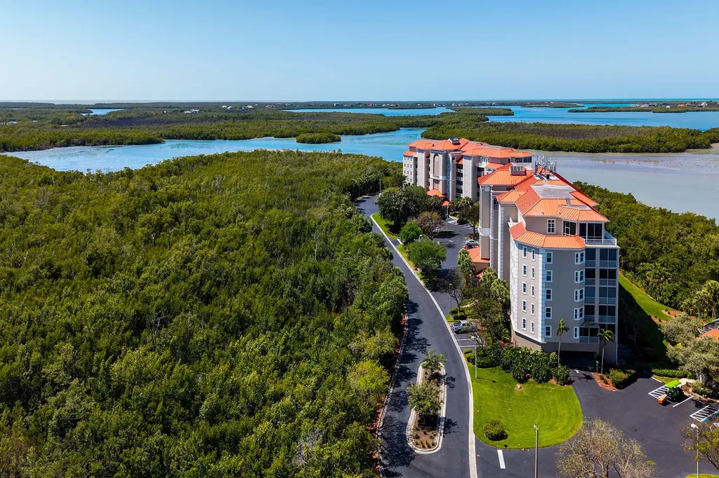 269 Vintage Bay Drive Marco Island FL 34145