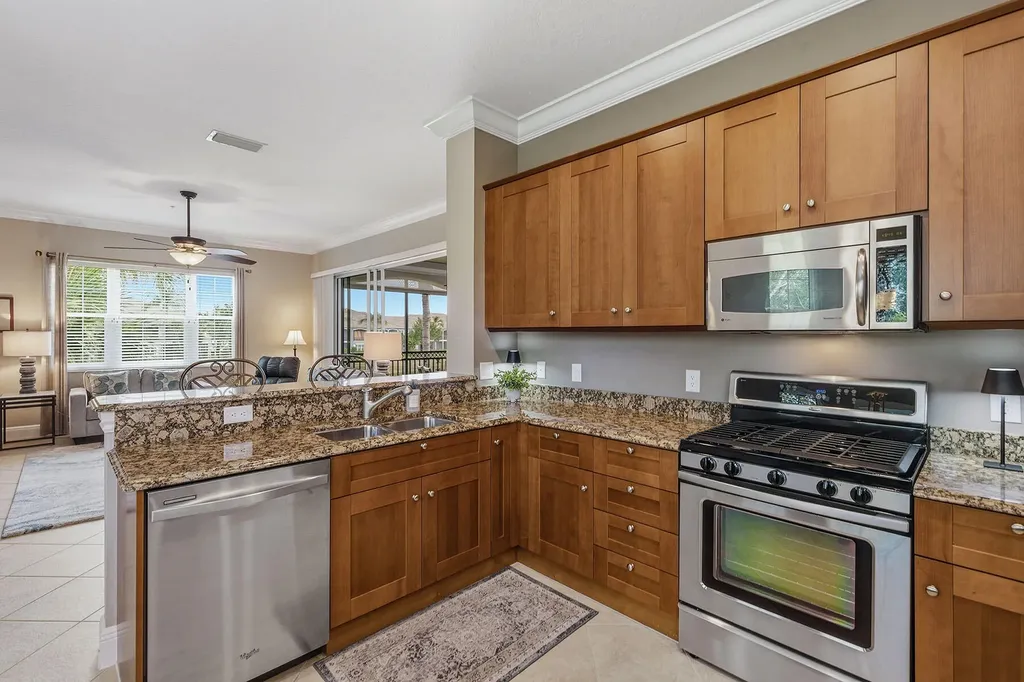 9219 Corfu Court Naples FL 34114