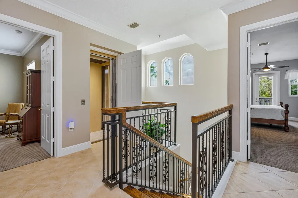 9219 Corfu Court Naples FL 34114