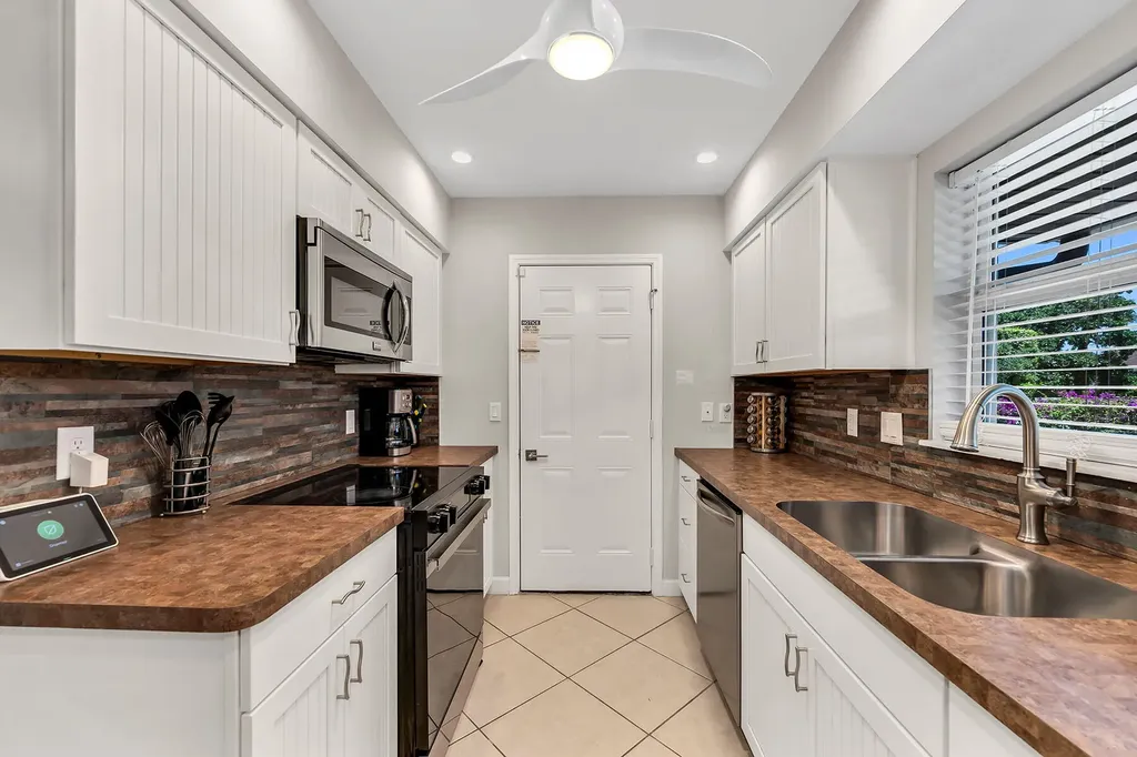 146 Greenbrier Street Marco Island FL 34145