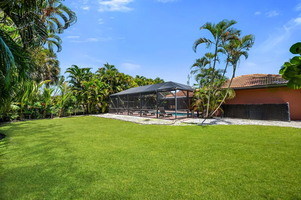 146 Greenbrier Street Marco Island FL 34145