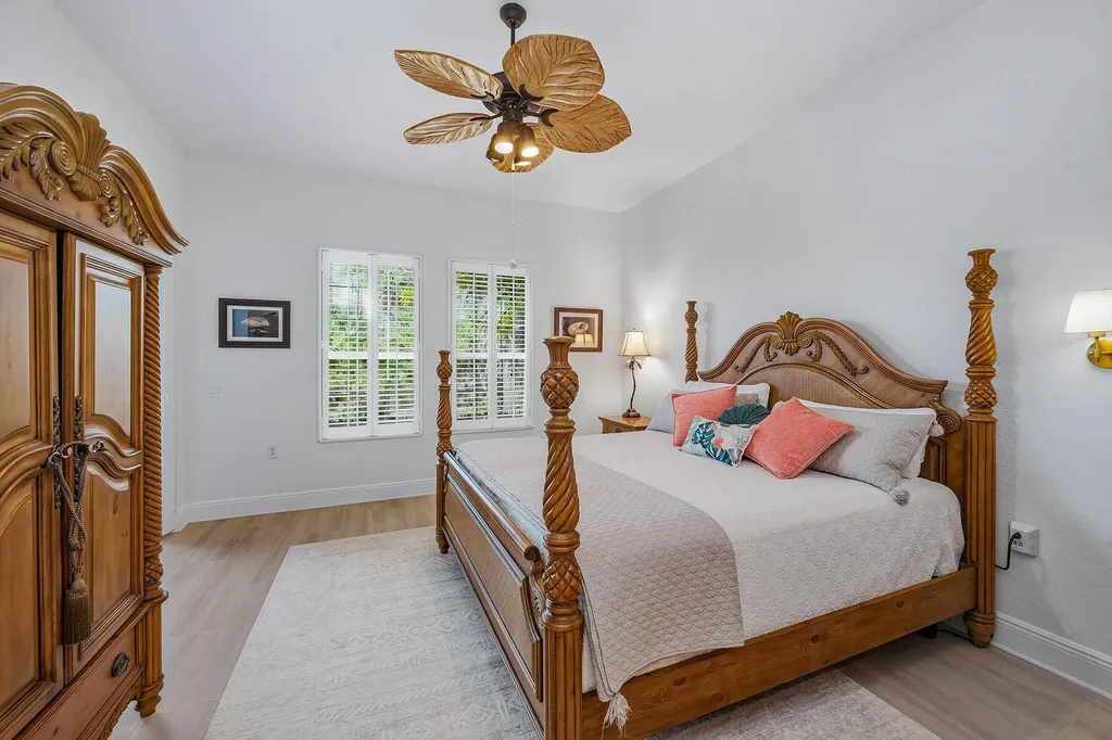 9154 Cherry Oaks Lane Naples FL 34114