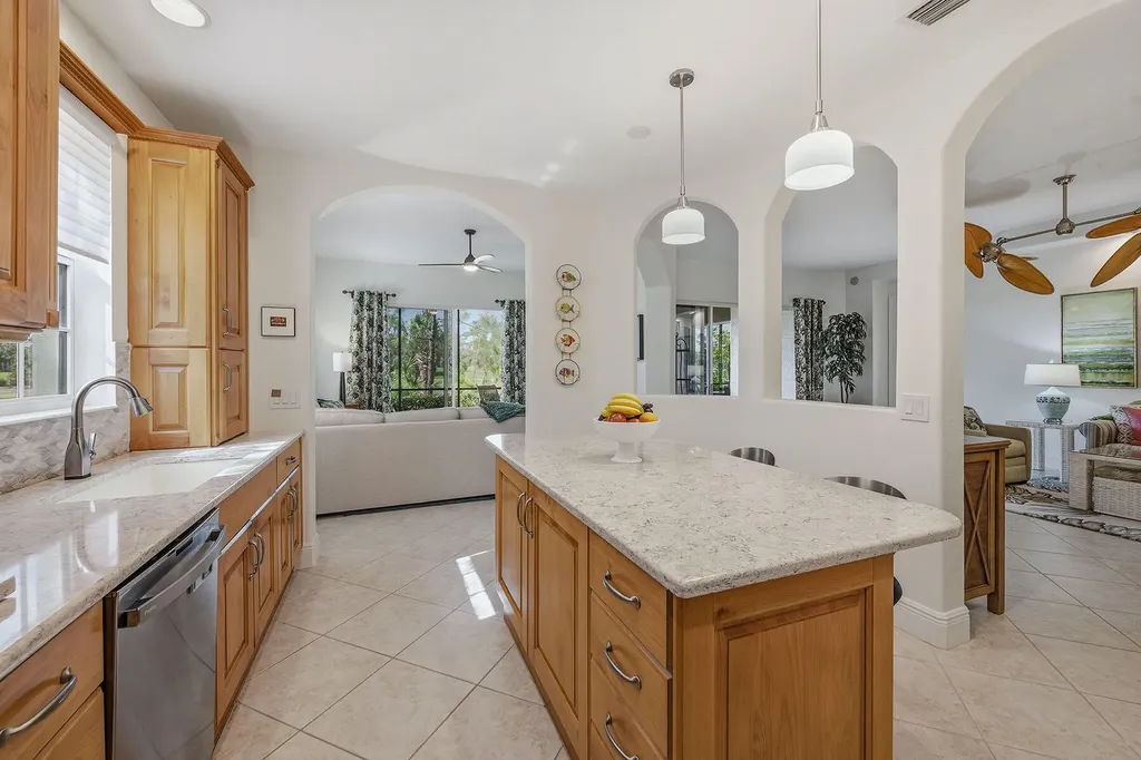 9154 Cherry Oaks Lane Naples FL 34114