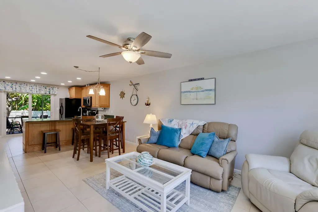 731 W Elkcam Circle Marco Island FL 34145