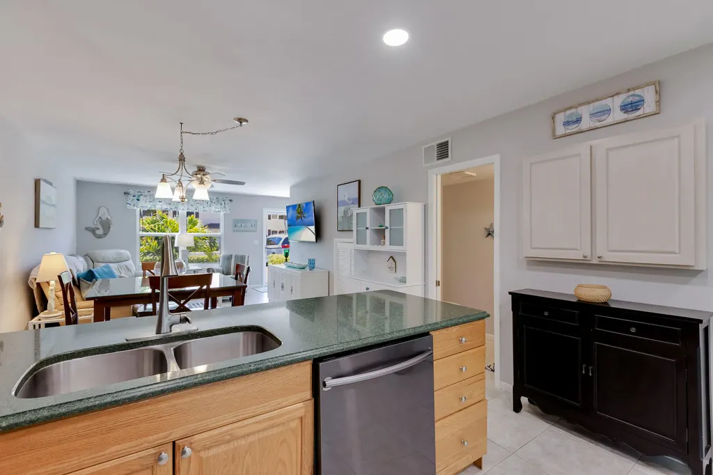 731 W Elkcam Circle Marco Island FL 34145